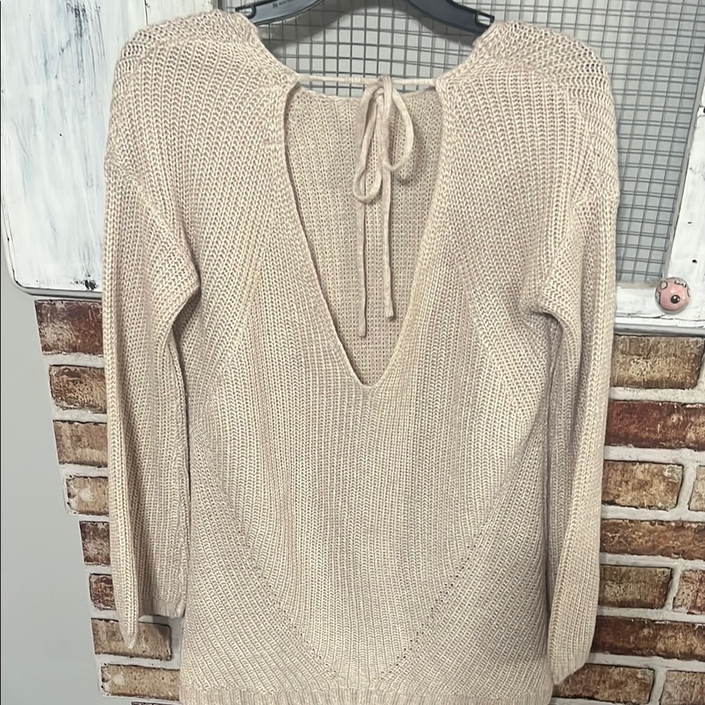 Chic V-Neck Cream Sweater